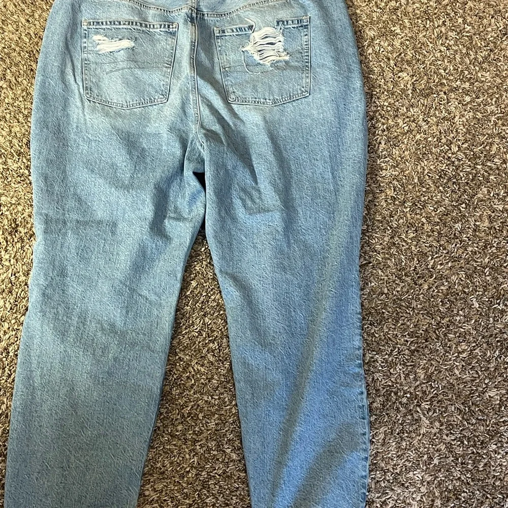 NWOTS American Eagle size 20 next level stretch high waisted mom jeans - Picture 4 of 4
